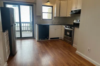 2 Kemble Place #1