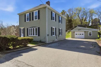 19 Peck Ave