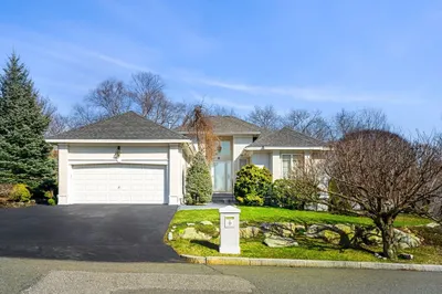 9 Kayla Drive 1