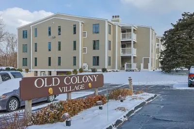 42 Old Colony Way #8