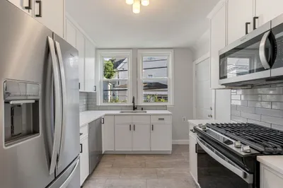 2-4 Denvir Street #2