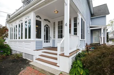 4 Gibbon Ave 1