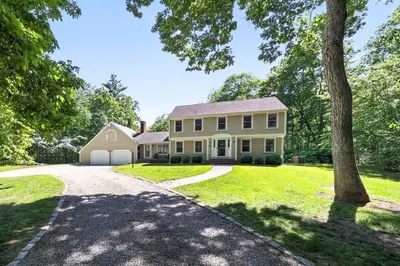 17 Woods Rd