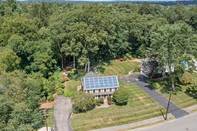23 Hickory Hill Ln 1