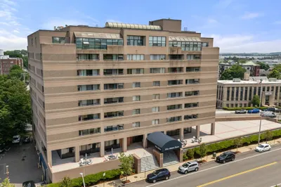 1 Adams St #401 1