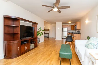 48 Coffey St #8A