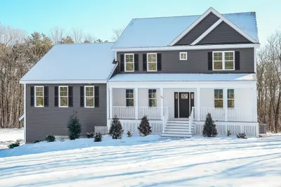 209 Middle Road 1