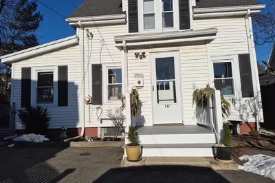 16-a Clinton St 1