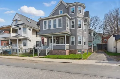 15 Rutledge Ave