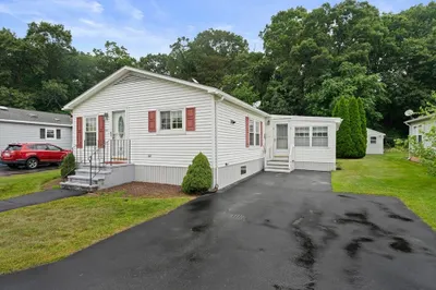 5 Merlin Drive