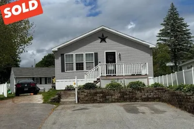28 Titan Ln 1