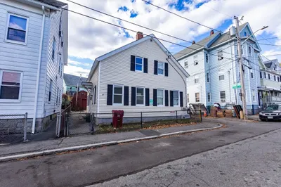 47-49 Cedar St