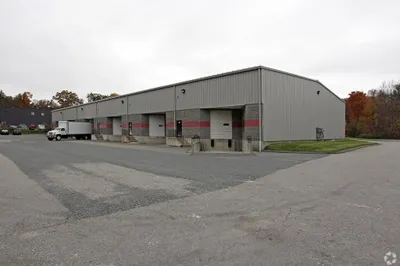 282 Central St 1