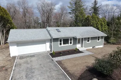 5 Avery Heights Dr 1