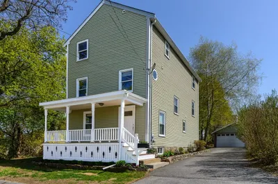 2 Longfellow St 1