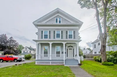 1971 Northampton St 1