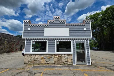 1230 Main St 1