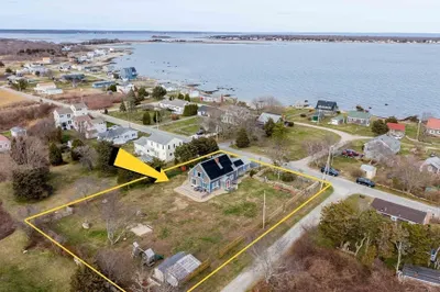 896 Sconticut Neck Road 1