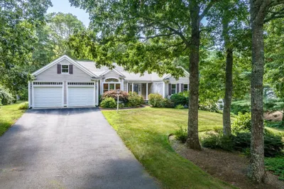 51 Falling Leaf Ln 1