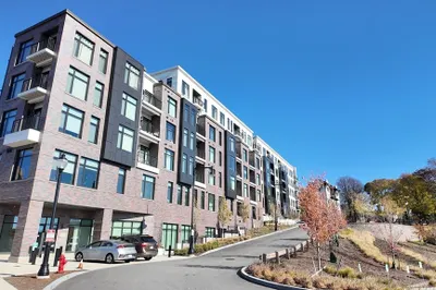 191 Washington St #402