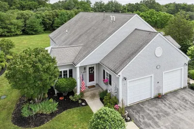 15 Village Way #15
