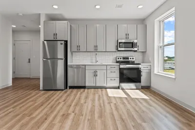 233 Hancock Street #404