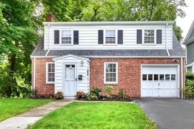 140 Derby St 1