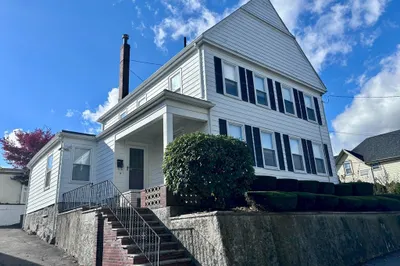 73 Edwards St