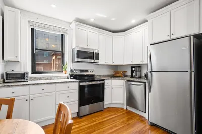 107 Jersey St #16
