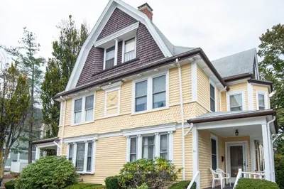 33-35 Hastings St 1