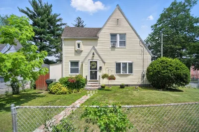 91 Braddock Street