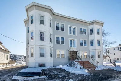 53 Trident Ave #204