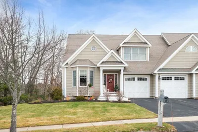 8 Riverview Heights #61