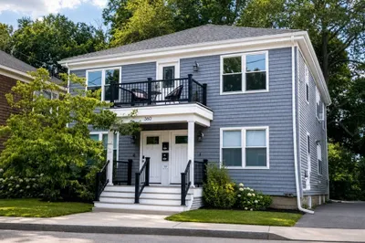 360 Harvard St 1