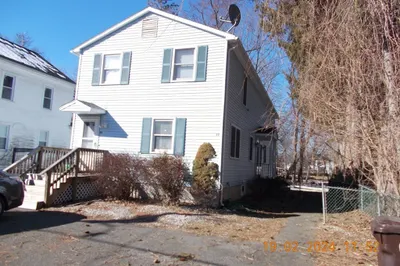 22 Editha Ave #2 1