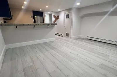 571 East Broadway #1 1