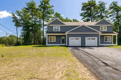 4 William Drive #4