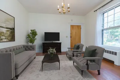 10 Shepard St #4