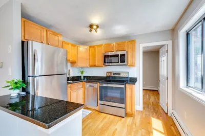 7 Mortimer Pl #6