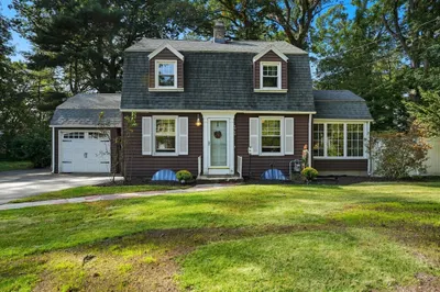 44 Riverview Ave