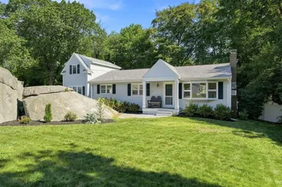 19 Locust Rd 1