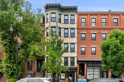 661 Tremont St 1