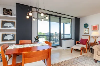 50 Longwood Av #719