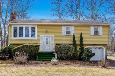 31 Redwood Dr 1