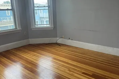 16 St Marks Rd #3 1