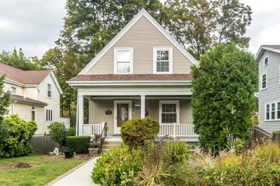 37 Summit Street