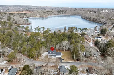 248 Bartlett Road 1