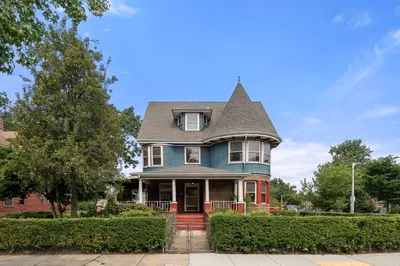 48 Tremlett St 1
