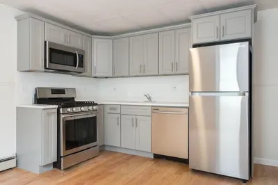 27 Pinckney St #2