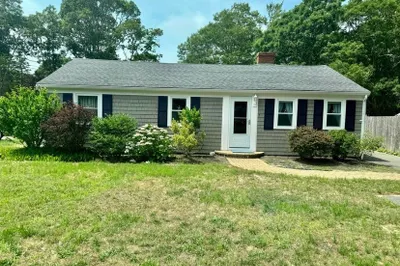 7 Eldridge Rd